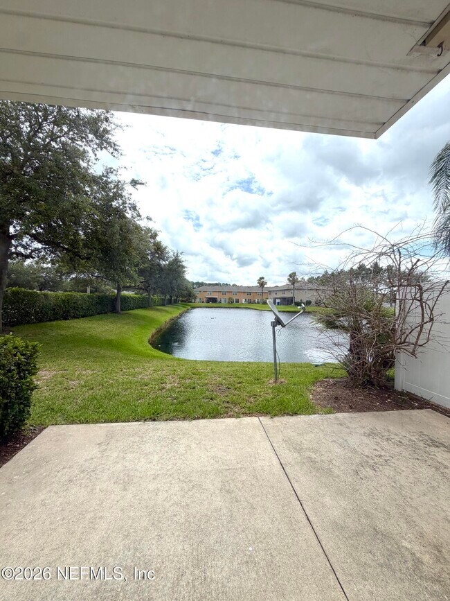 Building Photo - 104 Crete Ct