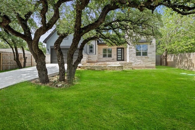 Building Photo - 14804 Arrowhead Dr