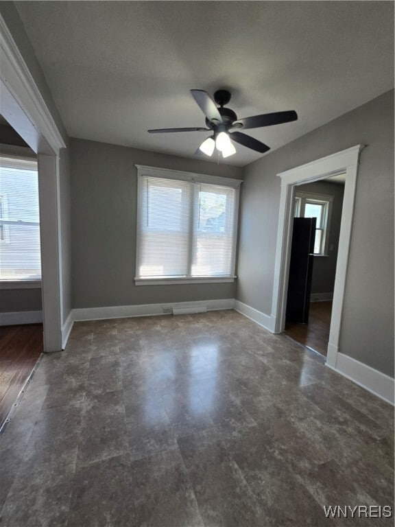 Building Photo - 409 Hawley St