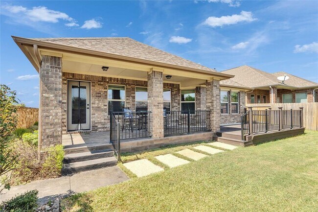 Building Photo - 2132 Montesol Ln