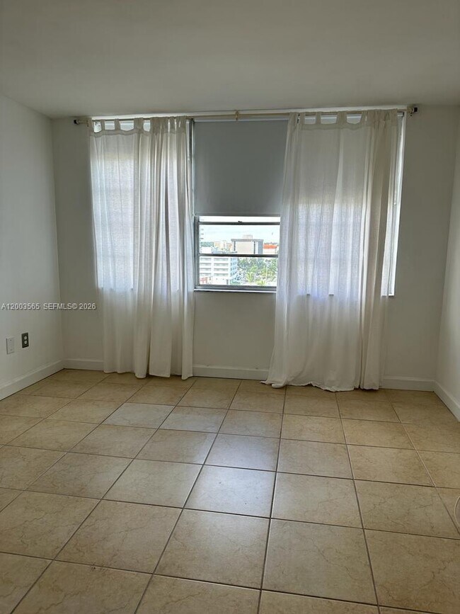 Building Photo - 1865 79th Street Causeway