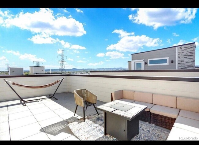 Building Photo - Charming 3BR House in Arvada