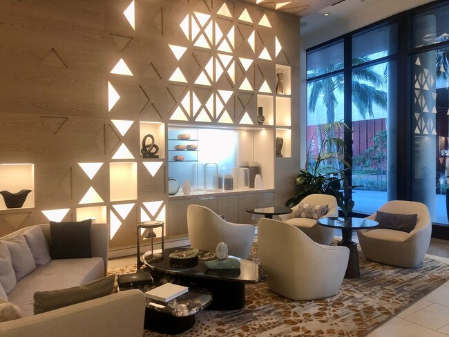 Building Photo - Aalii - Furnished Studio/1BA/1PK