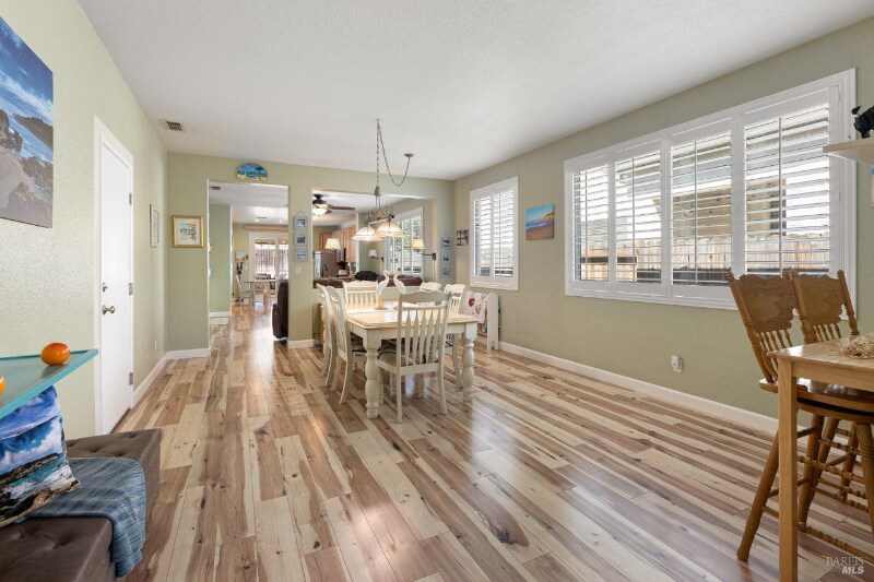 Building Photo - 937 Pearwood Ct