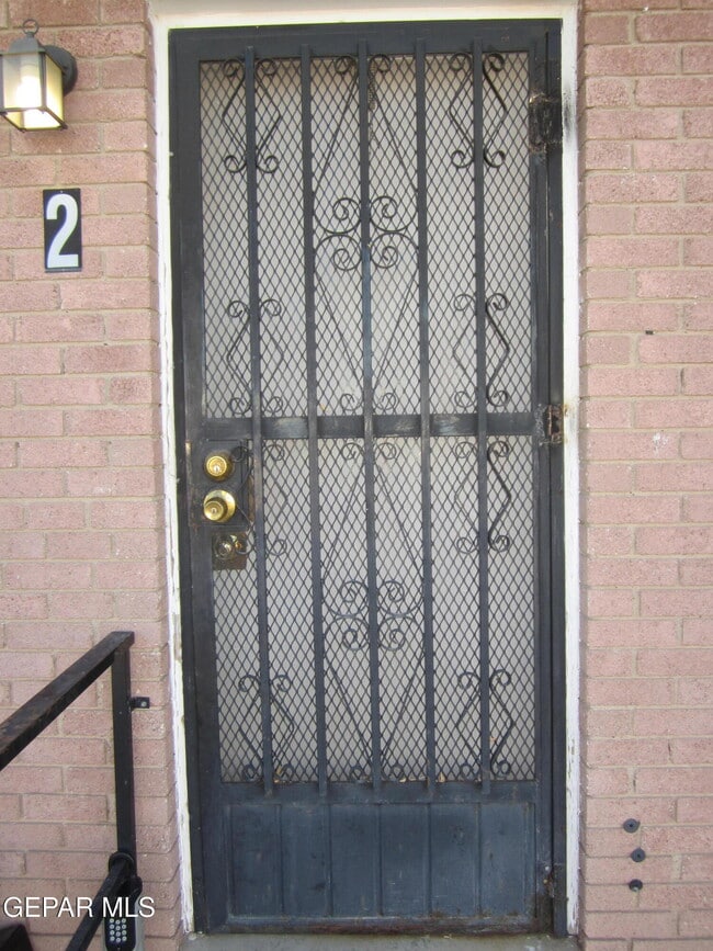 Building Photo - 3606 Taylor Ave