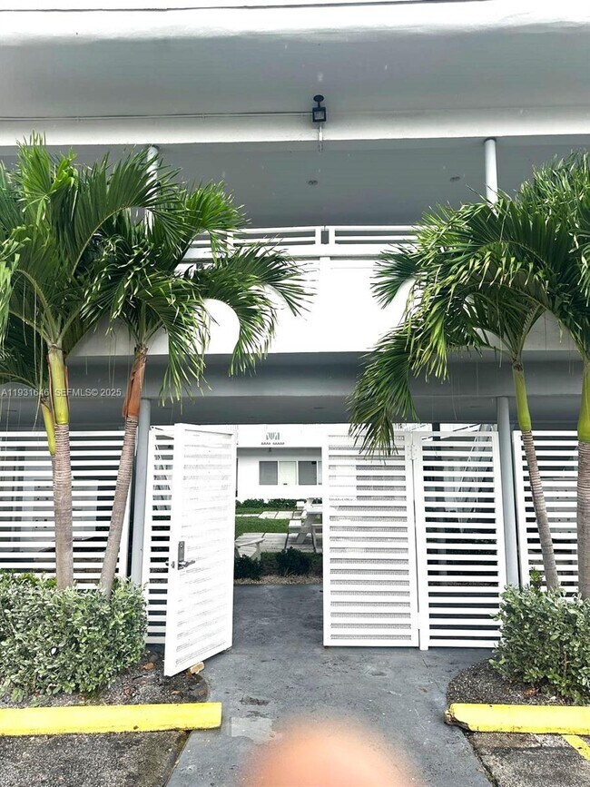 Building Photo - 7291 Gary Ave