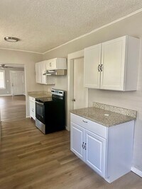 Building Photo - Cute Midtown 3 Bedroom Home For Rent!