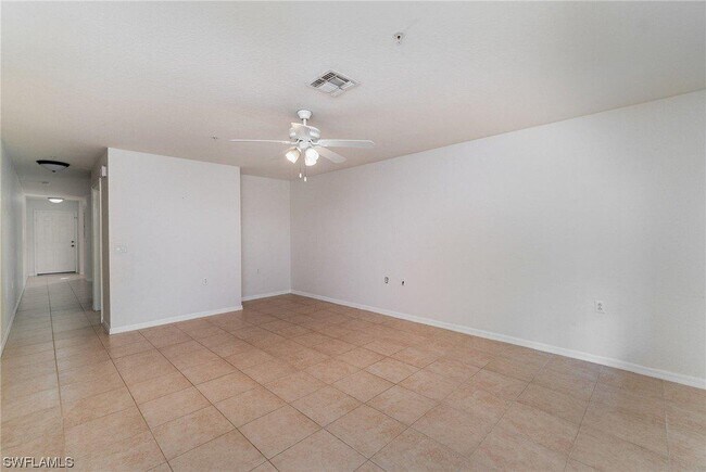 Building Photo - 9430 Ivy Brook Run