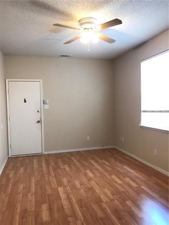 Building Photo - 1418 Summerplace Dr