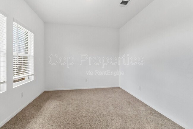 Building Photo - 31821 Nimbus Dr