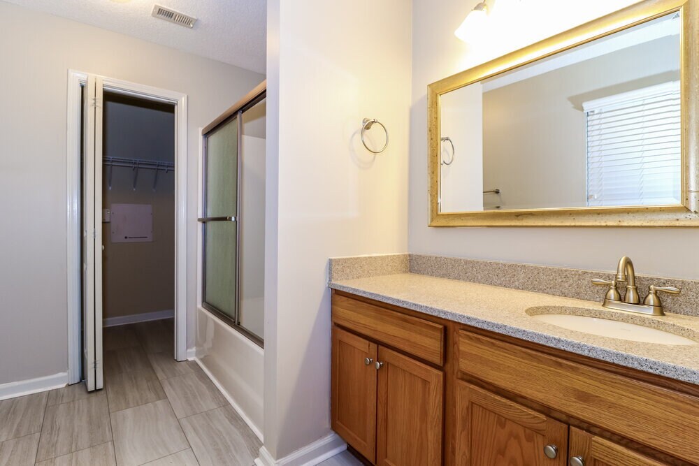 Building Photo - 8595 Griffin Park Dr