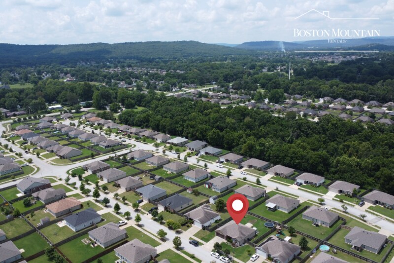 Building Photo - 1121 Apollo Dr