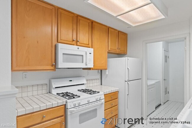 Building Photo - 2 br, 2 bath Condo - 606 Arcadia Terrace, ...