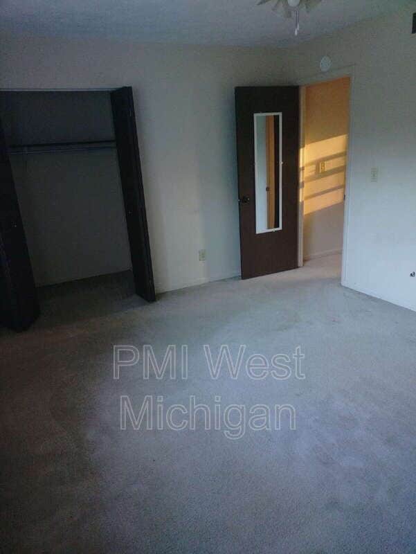 Building Photo - 4258 Bond St