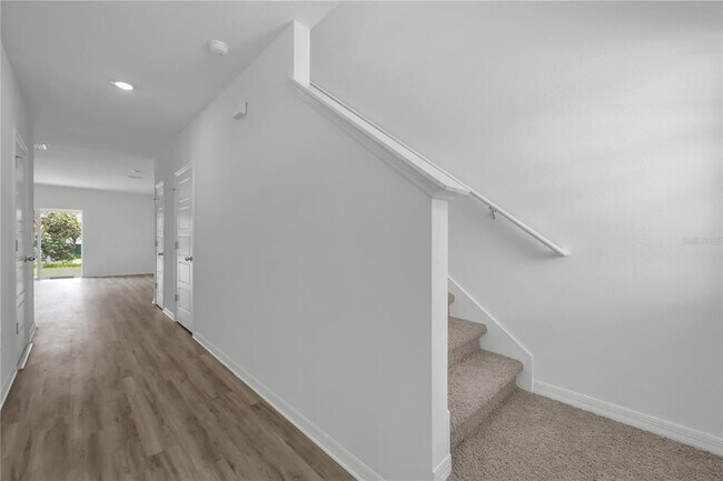 Building Photo - 1831 Rock Elm Rd