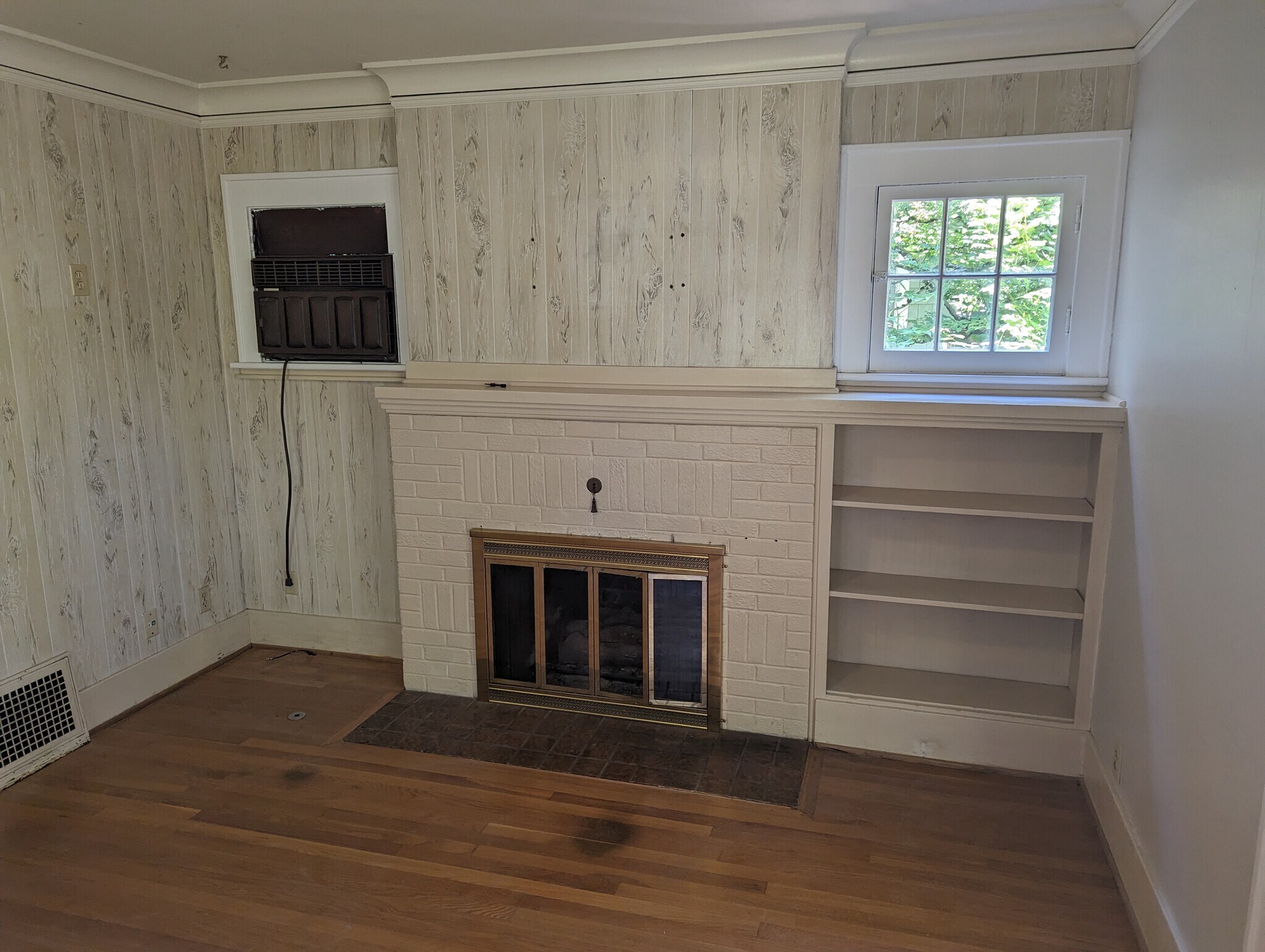 Building Photo - 2124 SE Elliott Ave