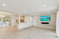 Building Photo - 879 Via Mendoza