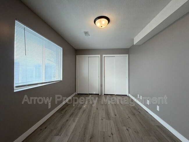 Building Photo - 1111 E Street