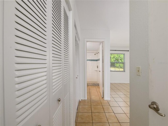 Building Photo - 11422 Wheeling Dr