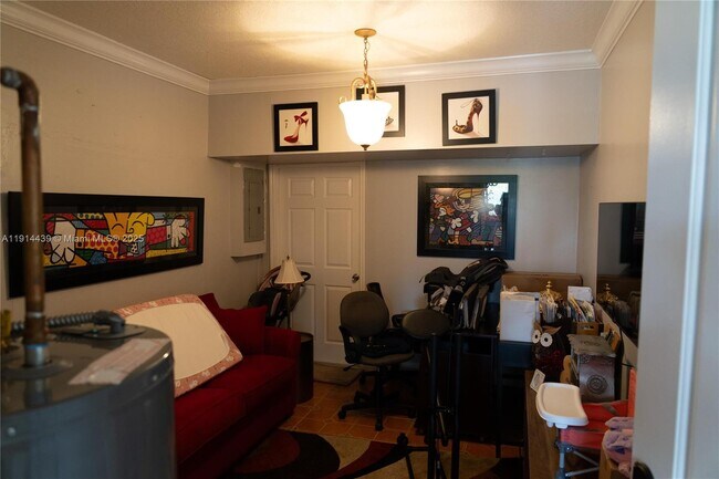 Building Photo - 17992 SW 152nd Ct