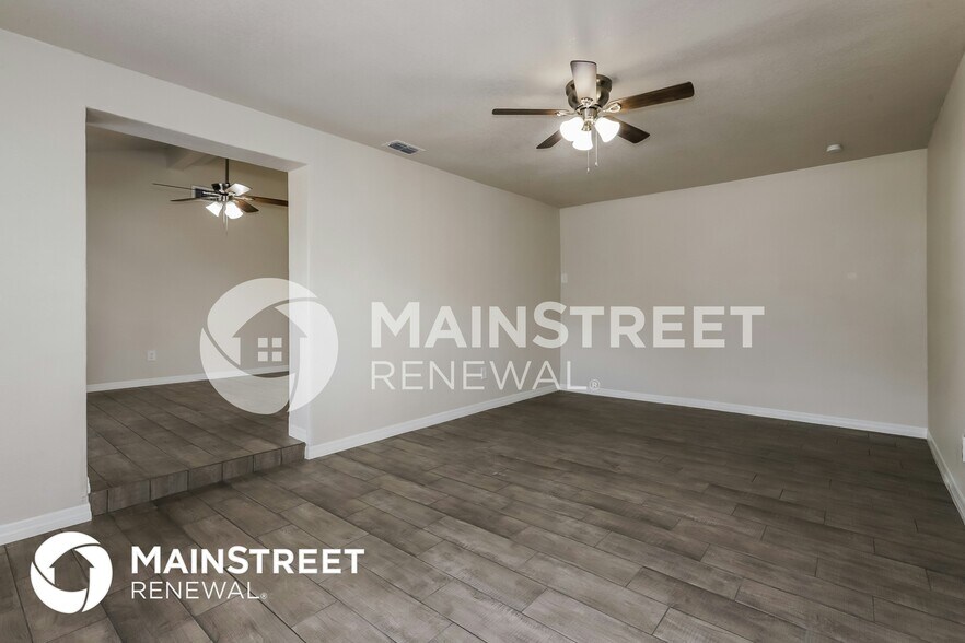 Building Photo - 1205 Windy Hill Dr
