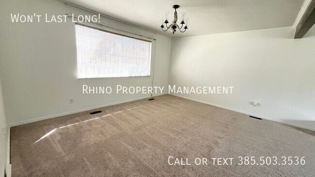 Building Photo - 825 W Arapahoe Ave