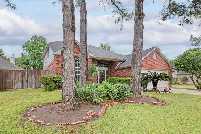 Building Photo - 18502 Eden Trails Ln
