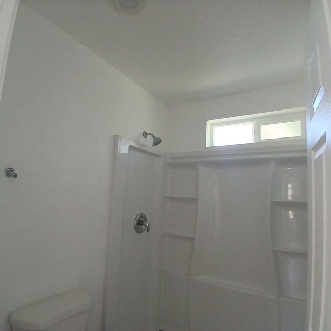 Building Photo - Oakpark Detached ADU