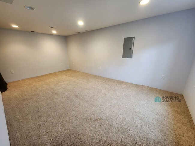 Building Photo - Spacious 4-Bedroom Home in Spokane Valley with Finished Basement & Fenced Yard