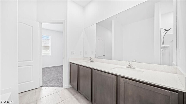 Building Photo - 2928 NW 27th St