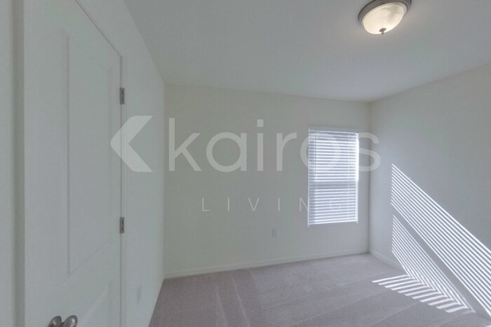 Building Photo - 2425 Crockett St