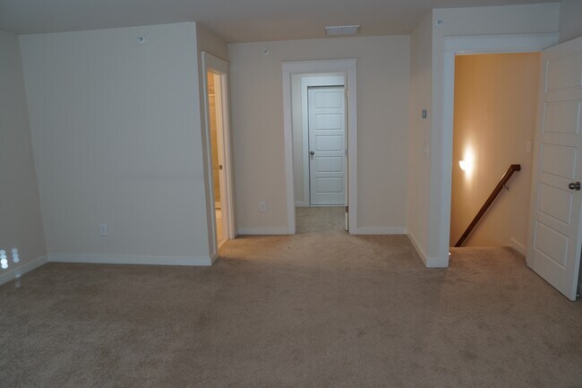 Building Photo - 6425 Swatner Dr