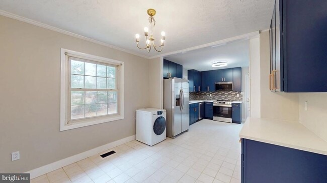 Building Photo - 11813 Cornwell Dr