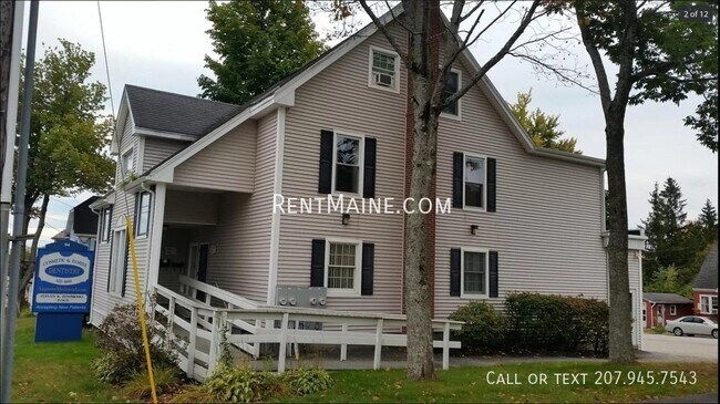 Building Photo - 94 Western Ave