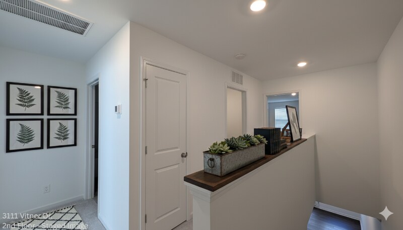 Building Photo - 3111 Vitner Dr