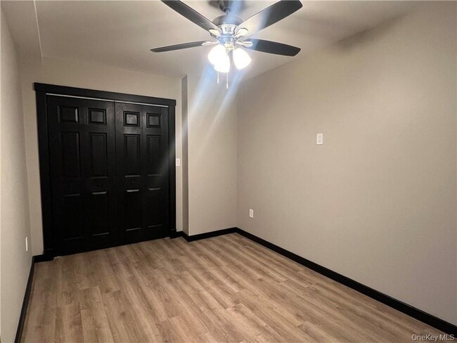 Building Photo - 30 Henry St