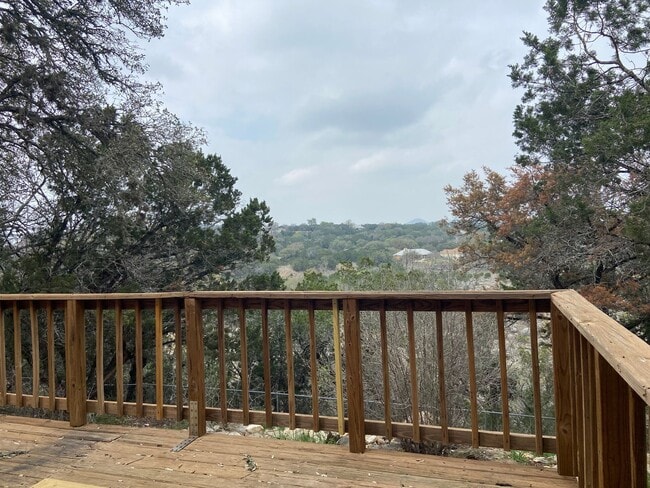Building Photo - 1389 River Ranch Dr