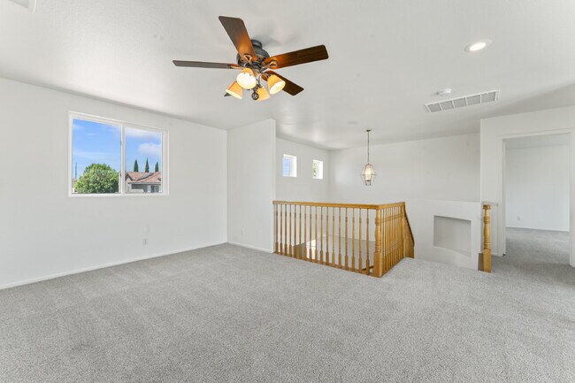 Building Photo - 2814 Caruso Ln