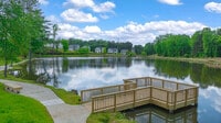 Building Photo - The Lakes at Statham