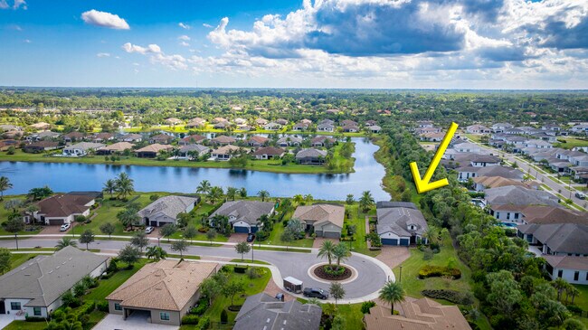 Building Photo - 11624 SALLY ANN Dr