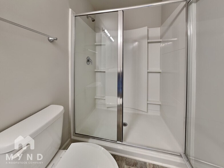 Building Photo - 2650 Parrish Ct