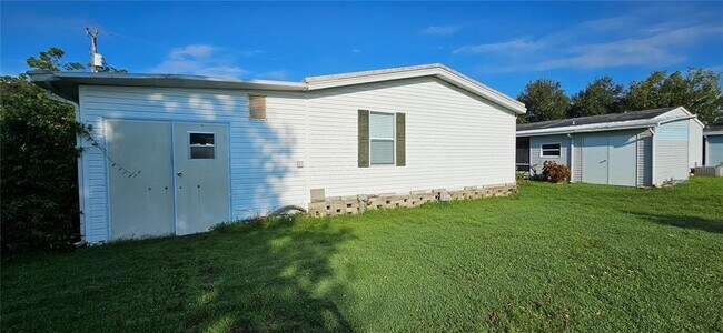 Building Photo - 8410 Wagon Wheel Cir