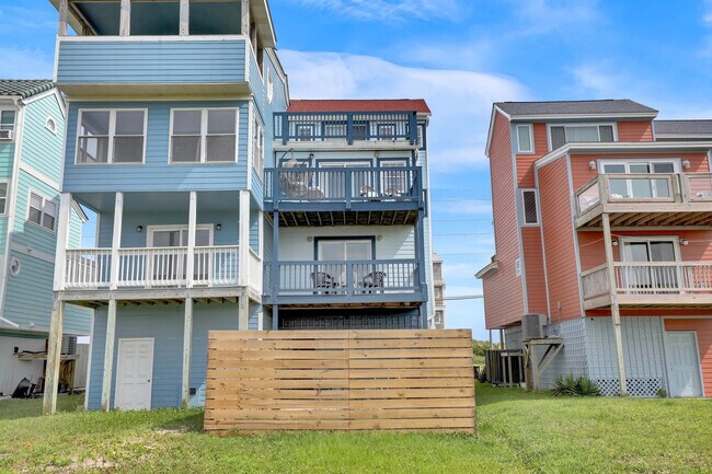Building Photo - 1413 New River Inlet Rd