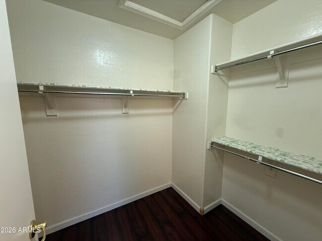 Building Photo - 2537 S Sunnyvale Ave