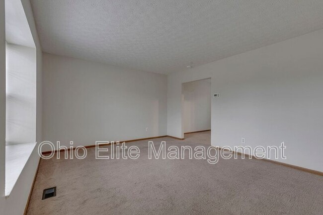 Building Photo - 229 Cantwell Ct