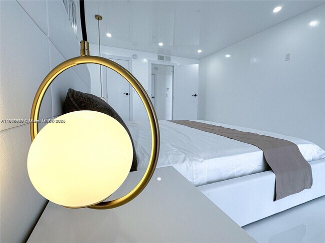 Building Photo - 501 Three Islands Boulevard