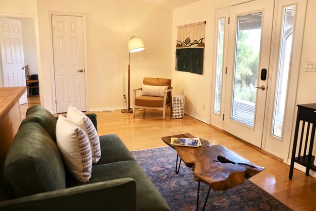 Building Photo - 11611 Alps Way