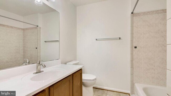 Building Photo - 14527 Pittman Ct