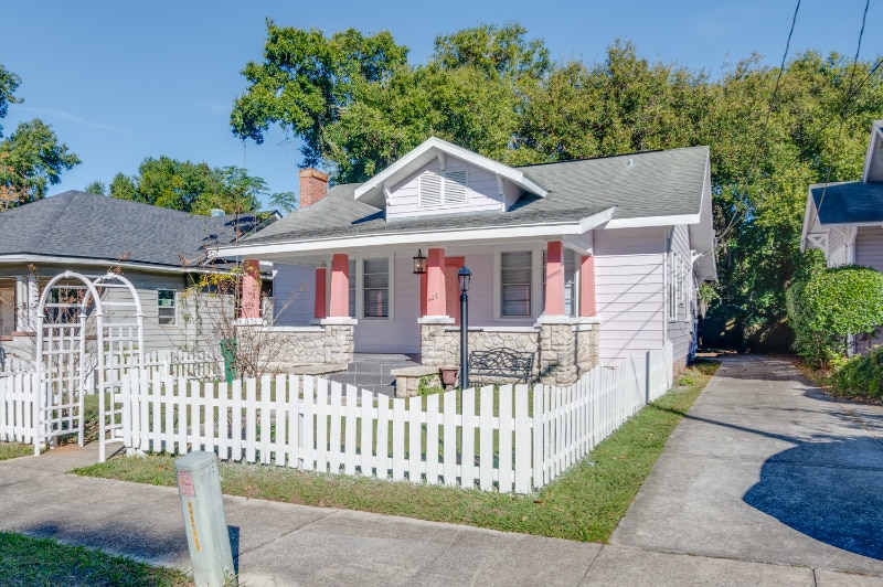 Building Photo - 427 E Washington Ave