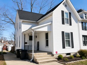 Building Photo - 611 W Ordway St